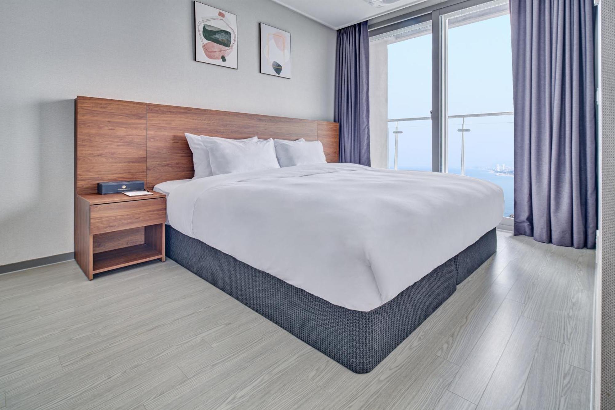 Gangneung Chonpines Ocean Suites Hotel Exterior foto